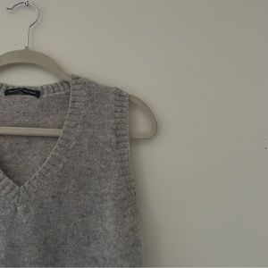 Brandy Melville Oatmeal Sweater Vest